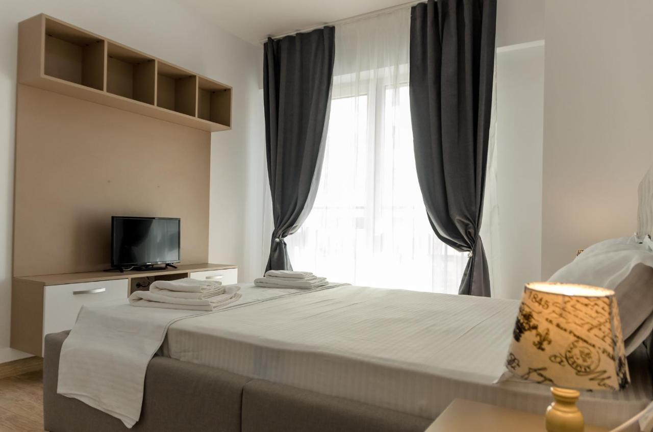 Luxury Apartments Newton By Glam Iasi Extérieur photo
