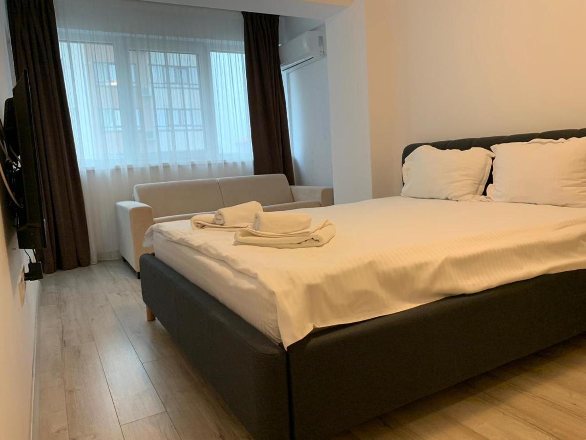 Luxury Apartments Newton By Glam Iasi Extérieur photo