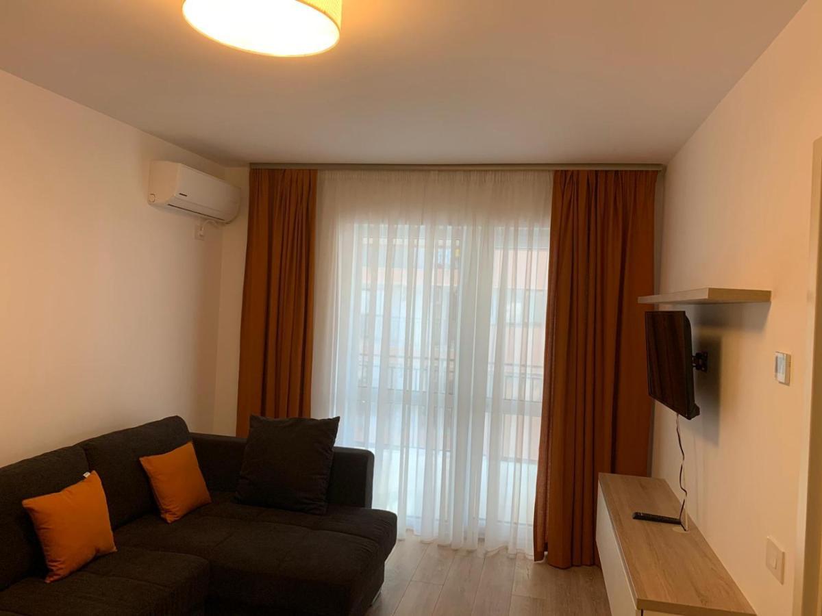 Luxury Apartments Newton By Glam Iasi Extérieur photo