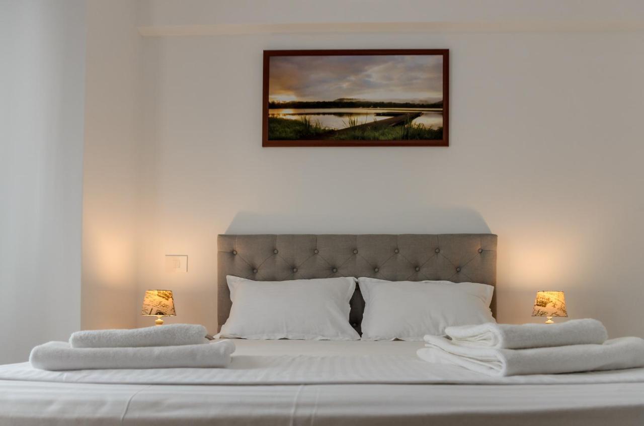Luxury Apartments Newton By Glam Iasi Extérieur photo