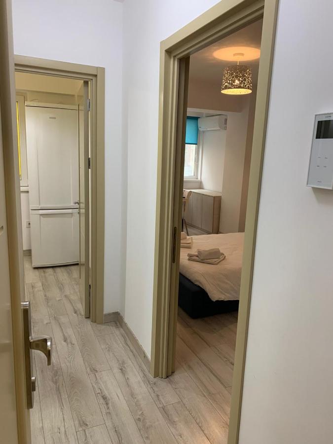 Luxury Apartments Newton By Glam Iasi Extérieur photo