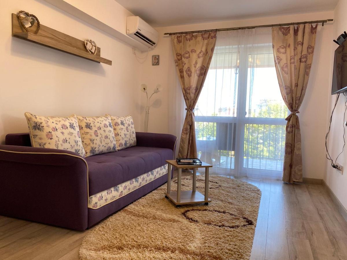 Luxury Apartments Newton By Glam Iasi Extérieur photo