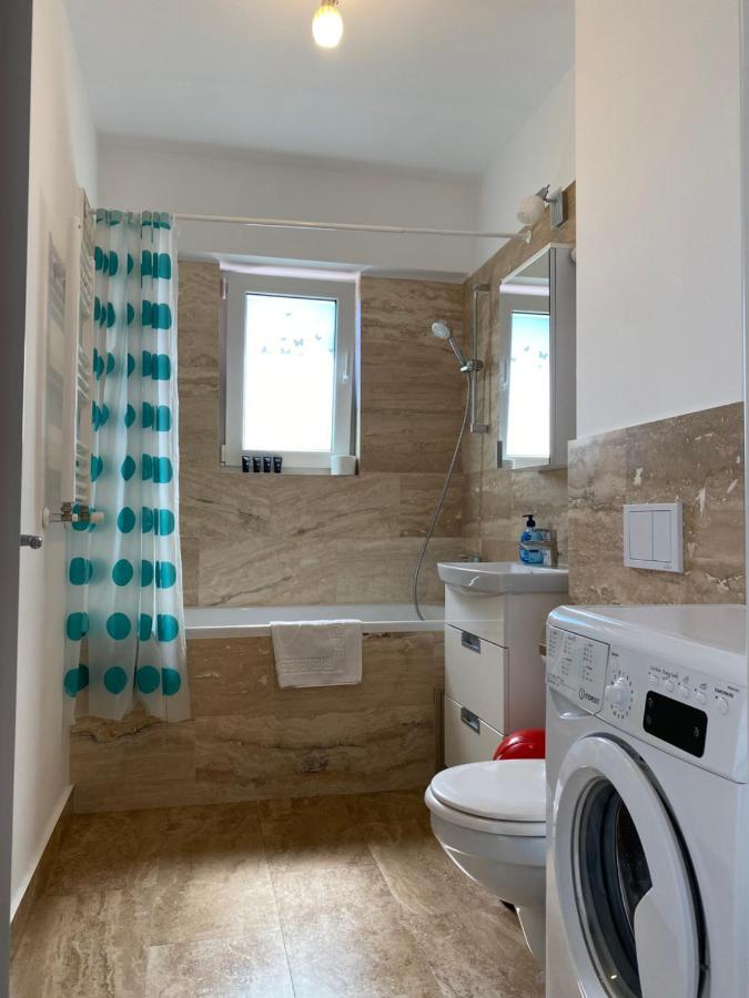 Luxury Apartments Newton By Glam Iasi Extérieur photo